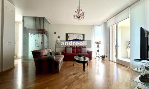 Appartamento In Vendita a Jesi